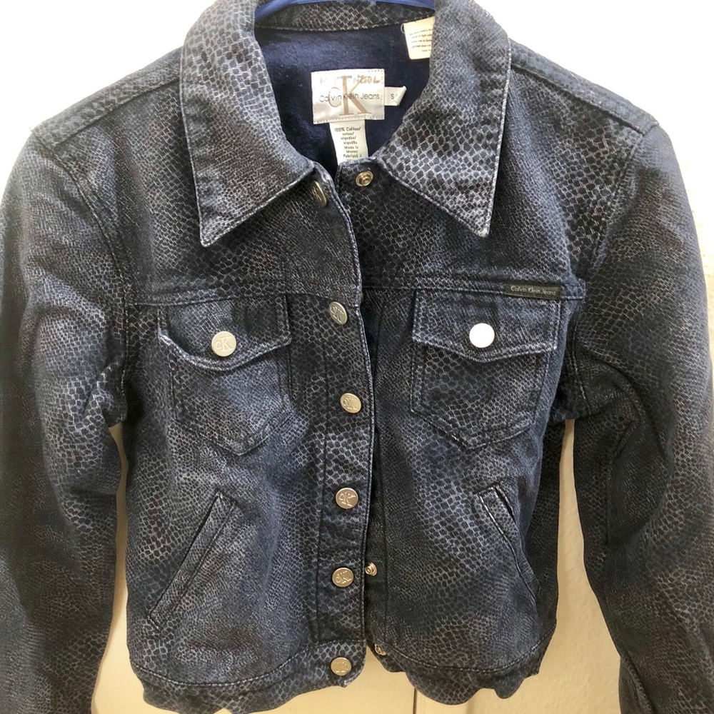Women’s Denim Jacket